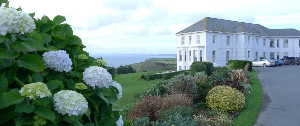 Zauberhafte Herrenhäuser und Gärten erwarten Sie