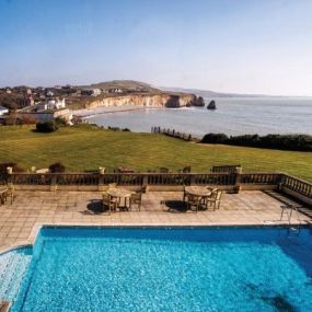 Nach der Wanderung im Pool entspannen...